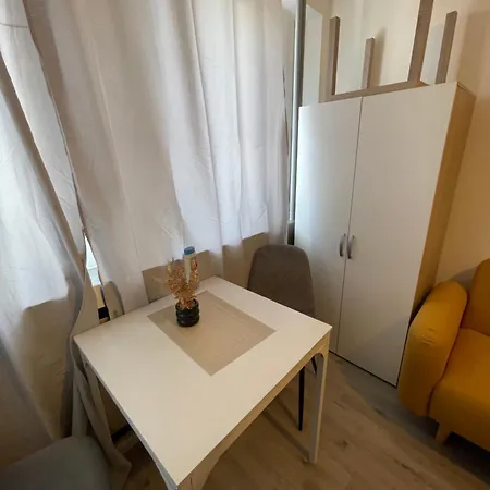 Frei Einzel Hodinový hotel Mety