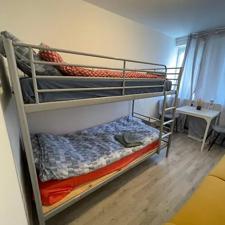 Frei Einzel Hodinový hotel